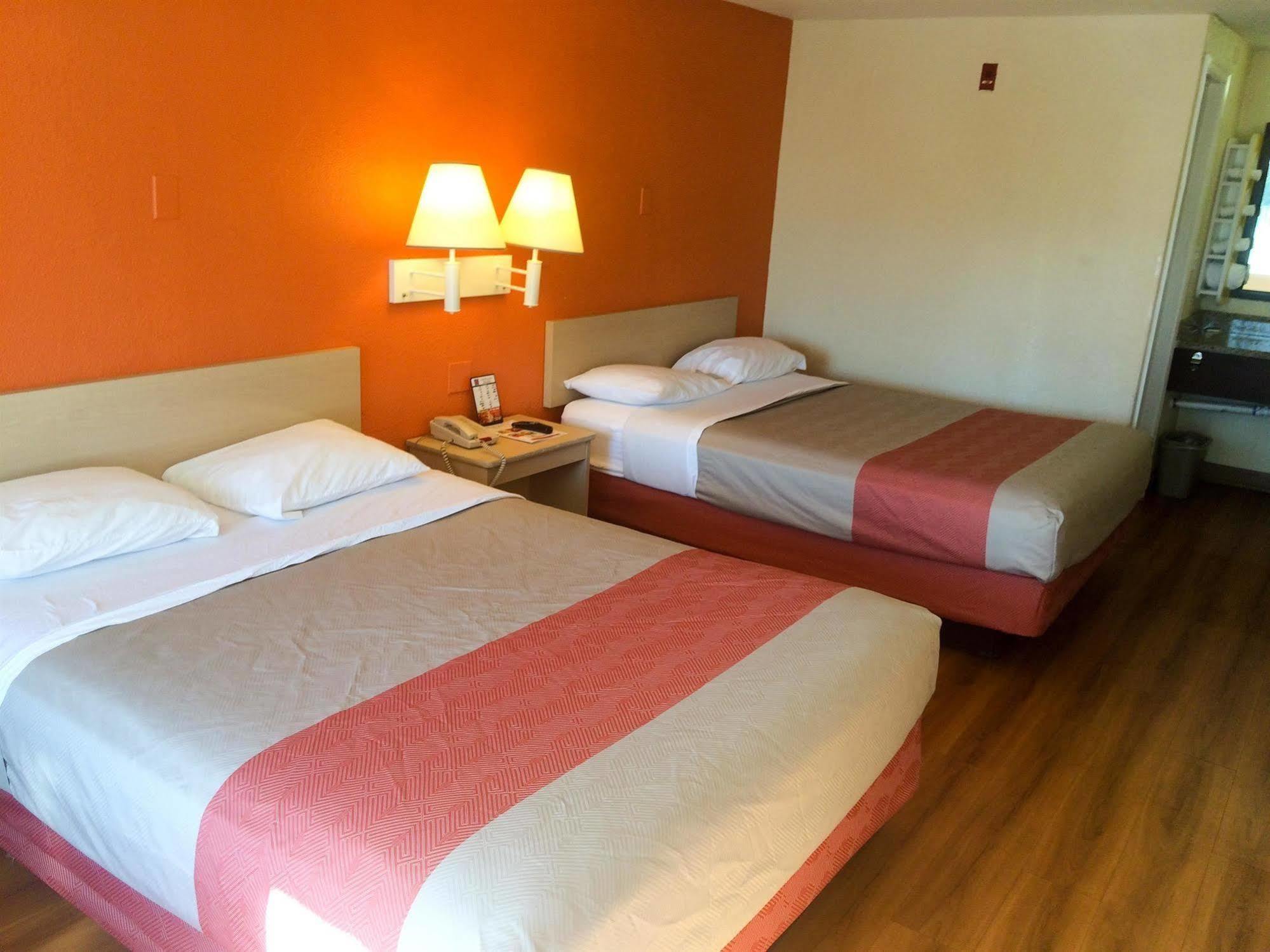 Motel 6-Newport News, Va Exterior foto
